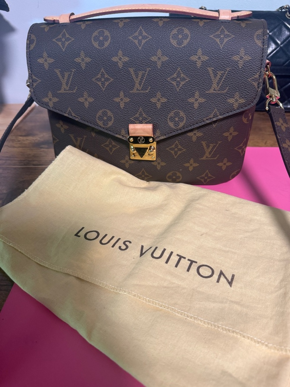 Louis Vuitton Monogram Pochette Métis Satchel in Brown and Tan - Picture 14 of 14